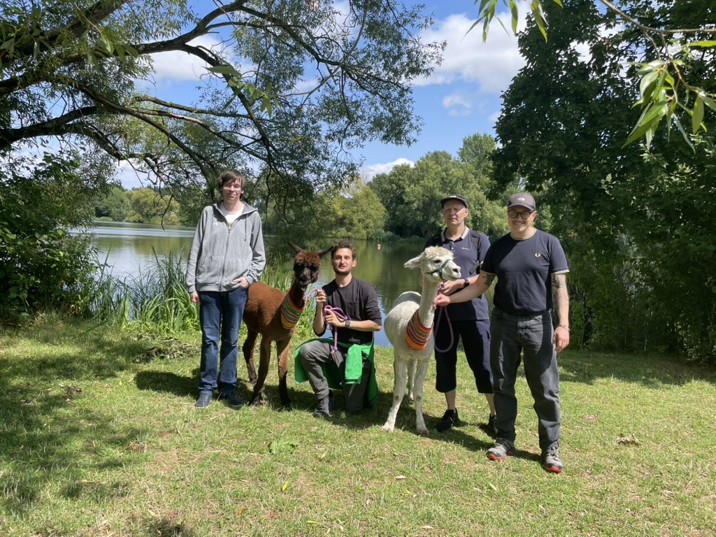 3C2AAD99-D830-4335-B13B-0068BA9A916D_1_105_c